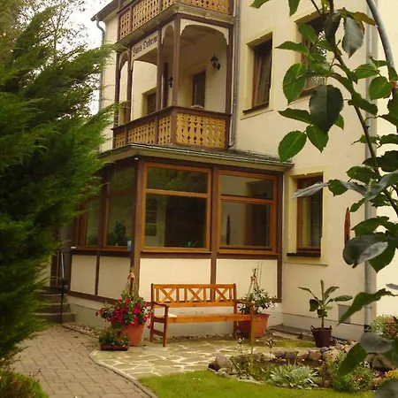 Haus Daheim アパート *